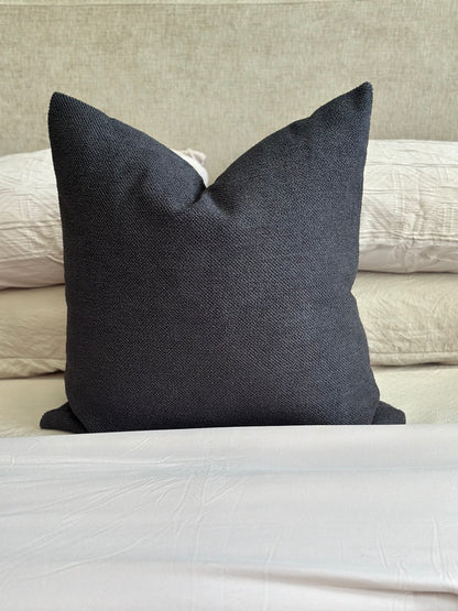 Cojín Negro 60 x 60
